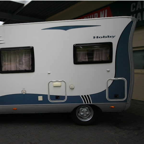 Hobby T550 FS Ford 5,5 mtr Compact Camper