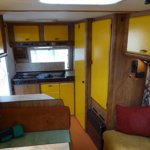 Hymer Peugeot geïntegreerd 280L RETRO Hymer Peugeot geïntegreerd 280L RETRO
