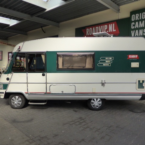 Hymer Peugeot geïntegreerd 280L RETRO Hymer Peugeot geïntegreerd 280L RETRO