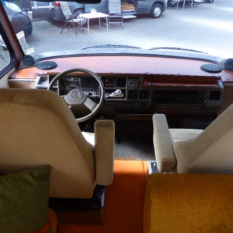 Hymer Peugeot geïntegreerd 280L RETRO Hymer Peugeot geïntegreerd 280L RETRO