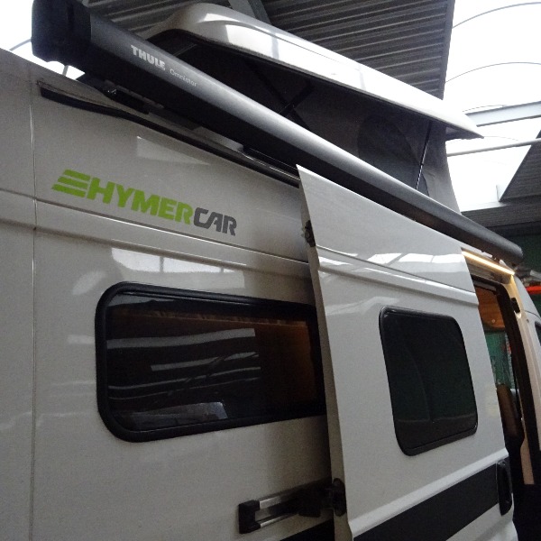 Hymer Yosemite, automaat, 6 mtr, bj 2018, 18.000 km, 150 pk, wit Hymer Yosemite, automaat, 6 mtr, bj 2018, 18.000 km, 150 pk, wit