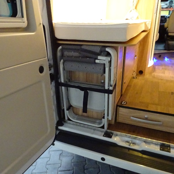 Hymer Yosemite, automaat, 6 mtr, bj 2018, 18.000 km, 150 pk, wit Hymer Yosemite, automaat, 6 mtr, bj 2018, 18.000 km, 150 pk, wit