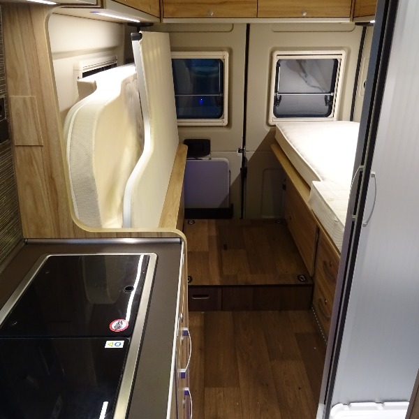 Hymer Yosemite, automaat, 6 mtr, bj 2018, 18.000 km, 150 pk, wit