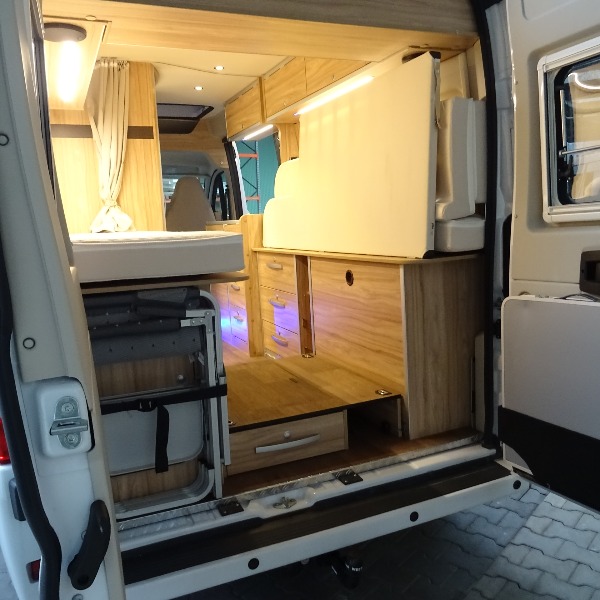 Hymer Yosemite, automaat, 6 mtr, bj 2018, 18.000 km, 150 pk, wit