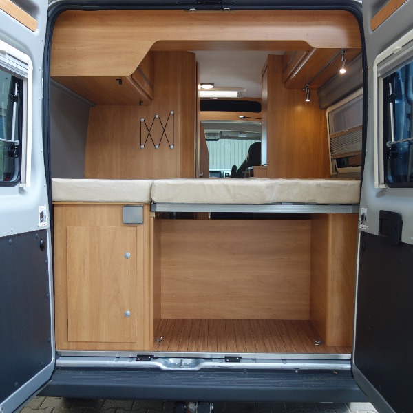 Pössl 2WIN, buscamper, 6 mtr., automaat, 2016 Pössl 2WIN, buscamper, 6 mtr., automaat, 2016