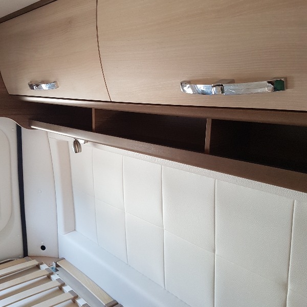 Bravia Swan 636 163 pk, buscamper, langsslaper, hefdak, 2019, 10 dkm Bravia Swan 636 163 pk, buscamper, langsslaper, hefdak, 2019, 10 dkm