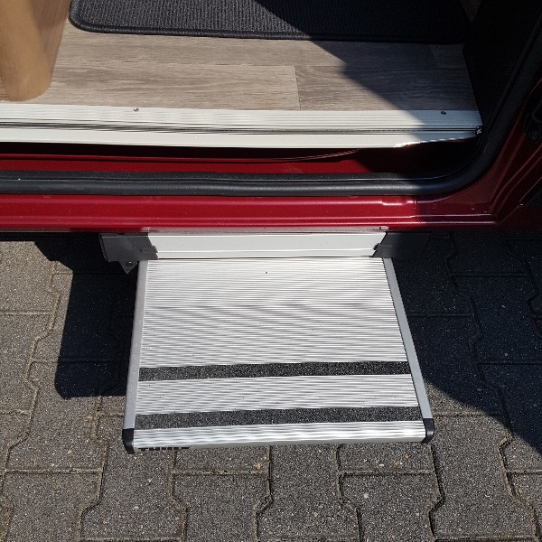 Bravia Swan 636 163 pk, buscamper, langsslaper, hefdak, 2019, 10 dkm Bravia Swan 636 163 pk, buscamper, langsslaper, hefdak, 2019, 10 dkm