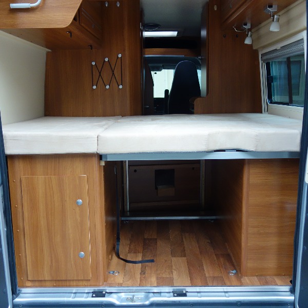 Globecar Globescout buscamper 6 mtr, bj 2010, 95 dkm, 160 pk, Automaat, met. grijs by PÖSSL Globecar Globescout buscamper 6 mtr, bj 2010, 95 dkm, 160 pk, Automaat, met. grijs by PÖSSL