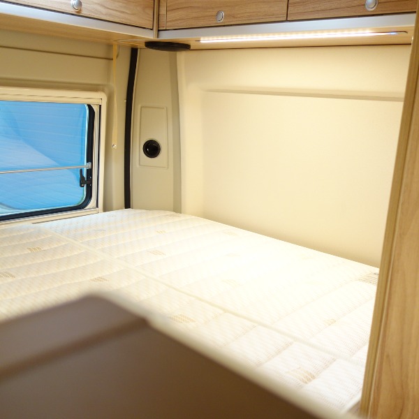 Hymer Grand Canyon, automaat, 6 mtr, bj 2018, 10.000 km, 150 pk, met. grijs Hymer Grand Canyon, automaat, 6 mtr, bj 2018, 10.000 km, 150 pk, met. grijs