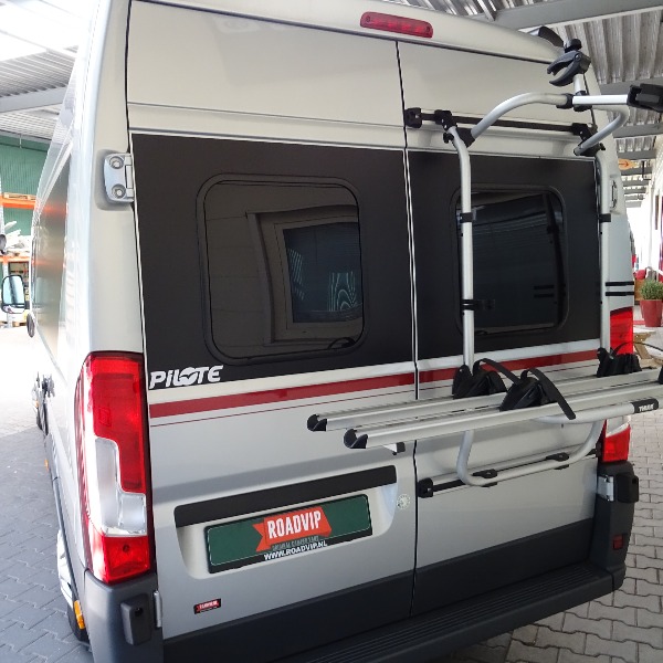 Pilote V630, buscamper, 6,4 mtr, langsbedden, 2019, 8 dkm Pilote V630, buscamper, 6,4 mtr, langsbedden, 2019, 8 dkm