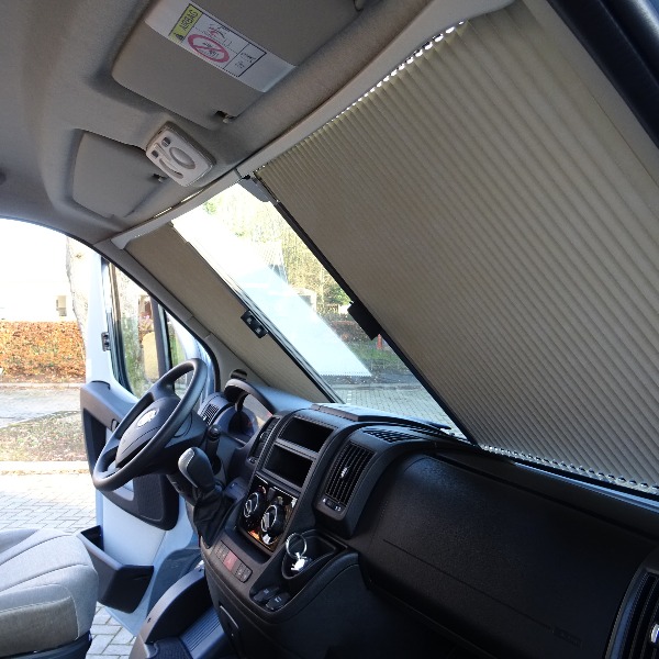 HymerCar Yellowstone, buscamper, 6,4 mtr. langsbedden, AUTOMAAT, 2019, 0 km. HymerCar Yellowstone, buscamper, 6,4 mtr. langsbedden, AUTOMAAT, 2019, 0 km.