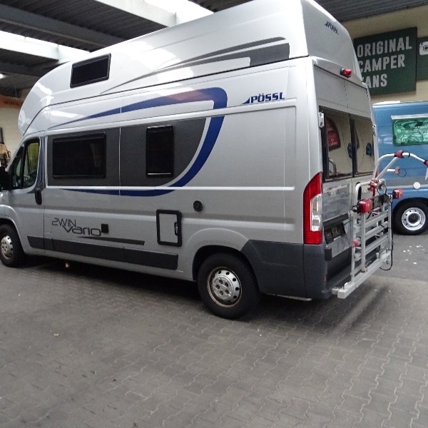 Pössl Vario, 6mtr. buscamper, 4 vaste slaapplaatsen, verhoogd dak, 2013, 50 dkm Pössl Vario, 6mtr. buscamper, 4 vaste slaapplaatsen, verhoogd dak, 2013, 50 dkm