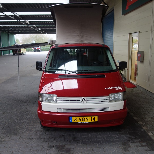 VW Transporter T4 California Coach, buscamper, rood