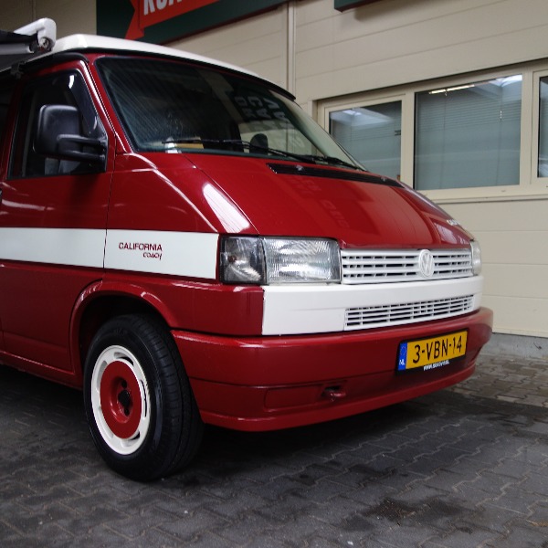 VW Transporter T4 California Coach, buscamper, rood