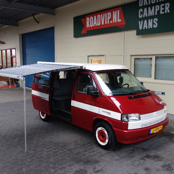 VW Transporter T4 California Coach, buscamper, rood