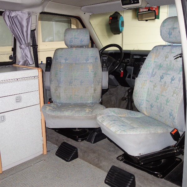 VW Transporter T4 California Coach, buscamper, rood