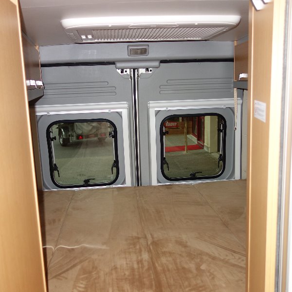 Hymer Car 322, bj. 2010, 160 pk, met. champagne