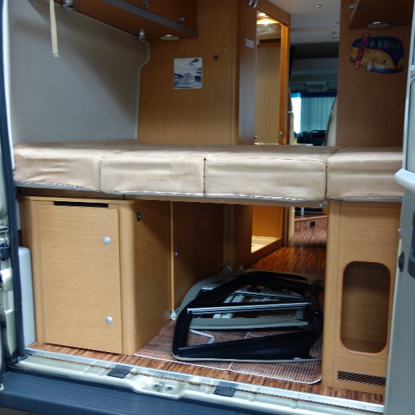 Hymer Car 322, bj. 2010, 160 pk, met. champagne