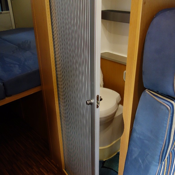 Hymer Sportline Buscamper CAR 322 bj. 2008, 120 pk, wit Hymer Sportline Buscamper CAR 322 bj. 2008, 120 pk, wit