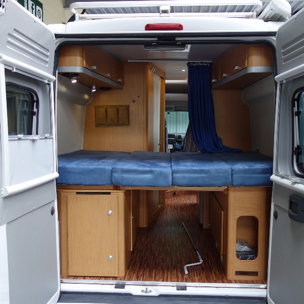 Hymer Sportline Buscamper CAR 322 bj. 2008, 120 pk, wit Hymer Sportline Buscamper CAR 322 bj. 2008, 120 pk, wit