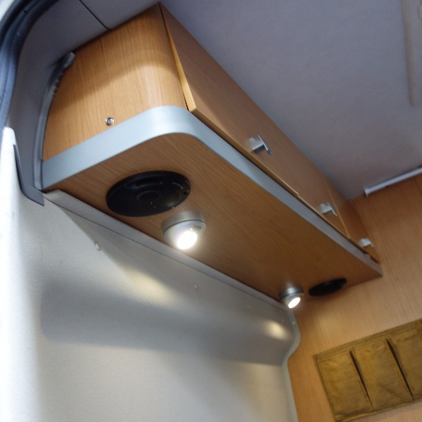 Hymer Sportline Buscamper CAR 322 bj. 2008, 120 pk, wit Hymer Sportline Buscamper CAR 322 bj. 2008, 120 pk, wit