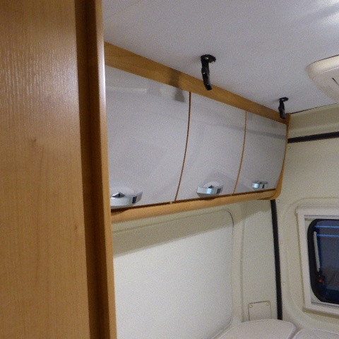 Fiat Ducato Chausson Twist 02 Prestige, Buscamper, bj. 2011, 120 pk, met. champagne Fiat Ducato Chausson Twist 02 Prestige, Buscamper, bj. 2011, 120 pk, met. champagne
