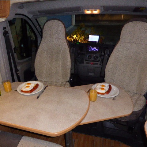 Fiat Ducato Chausson Twist 02 Prestige, Buscamper, bj. 2011, 120 pk, met. champagne