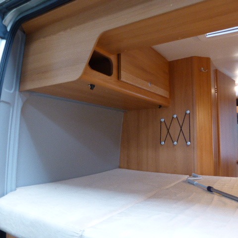 Fiat Ducato Pössl 2WIN, buscamper, bj. 2010, 120 pk, met. champagne Fiat Ducato Pössl 2WIN, buscamper, bj. 2010, 120 pk, met. champagne