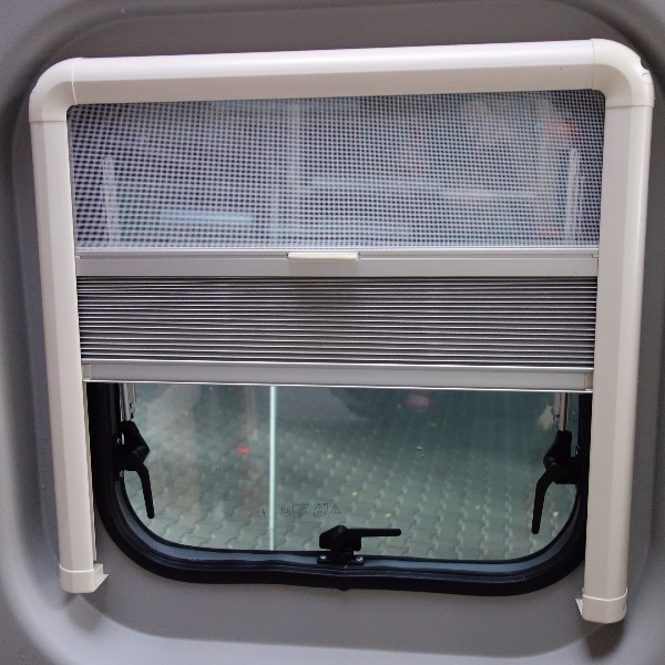 Fiat Ducato Knaus BoxStar 5,4 mtr. buscamper, bj 2012, 130pk, met. grijs Fiat Ducato Knaus BoxStar 5,4 mtr. buscamper, bj 2012, 130pk, met. grijs