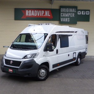 Pössl ROADCAR 640, buscamper, langsbedden, 2,3 ltr, 150 pk, 2016, 115 dkm, wit Pössl ROADCAR 640, buscamper, langsbedden, 2,3 ltr, 150 pk, 2016, 115 dkm, wit