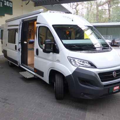 Pössl ROADCAR 640, buscamper, langsbedden, 2,3 ltr, 150 pk, 2016, 115 dkm, wit Pössl ROADCAR 640, buscamper, langsbedden, 2,3 ltr, 150 pk, 2016, 115 dkm, wit