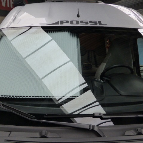 Pössl 2WIN Plus, buscamper, 6 mtr, 160 pk, 5 dkm, scooterrek, met. grijs Pössl 2WIN Plus, buscamper, 6 mtr, 160 pk, 5 dkm, scooterrek, met. grijs